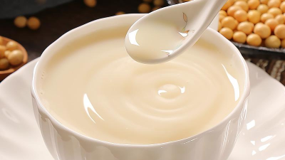 如何利用酶制剂生产溶解性好的豆奶？